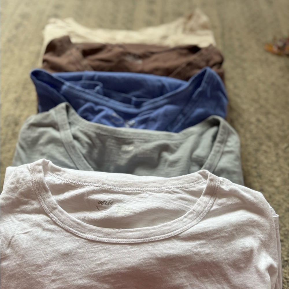 Aerie T-Shirt Bundle in Neutral Tones